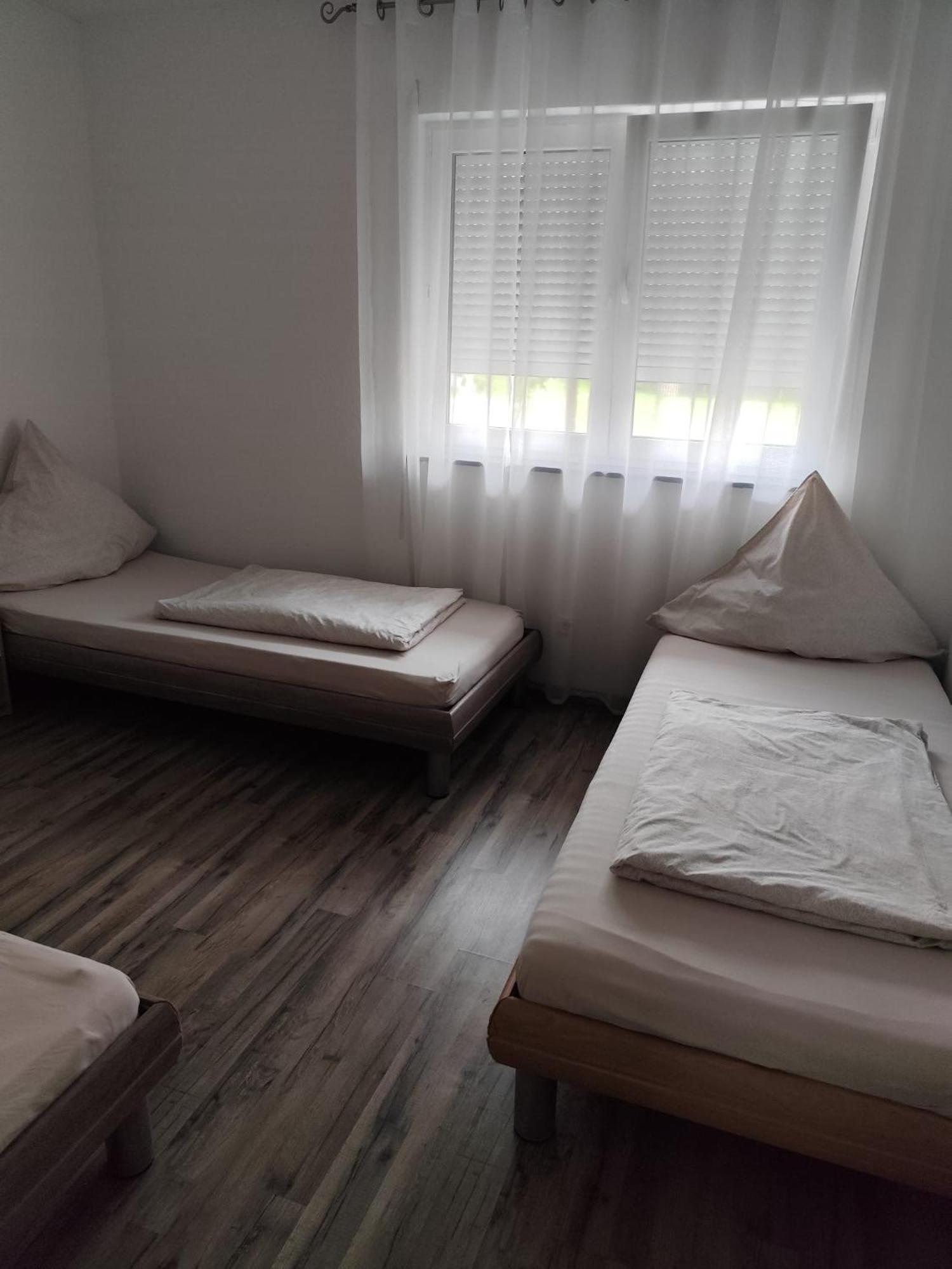 Casa Helvetia Apartment Rheinhausen Ngoại thất bức ảnh